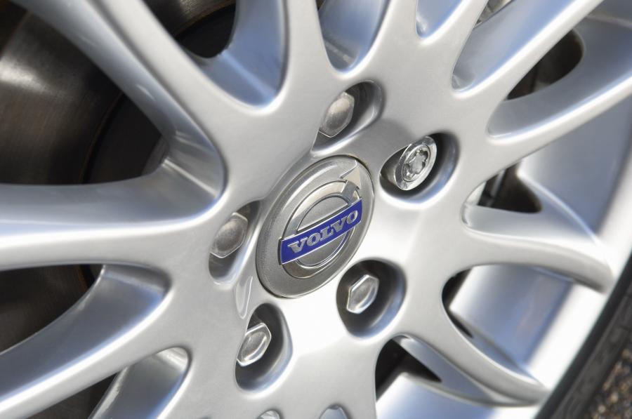  Volvo S40 2008 года  (фото 82 из 105)